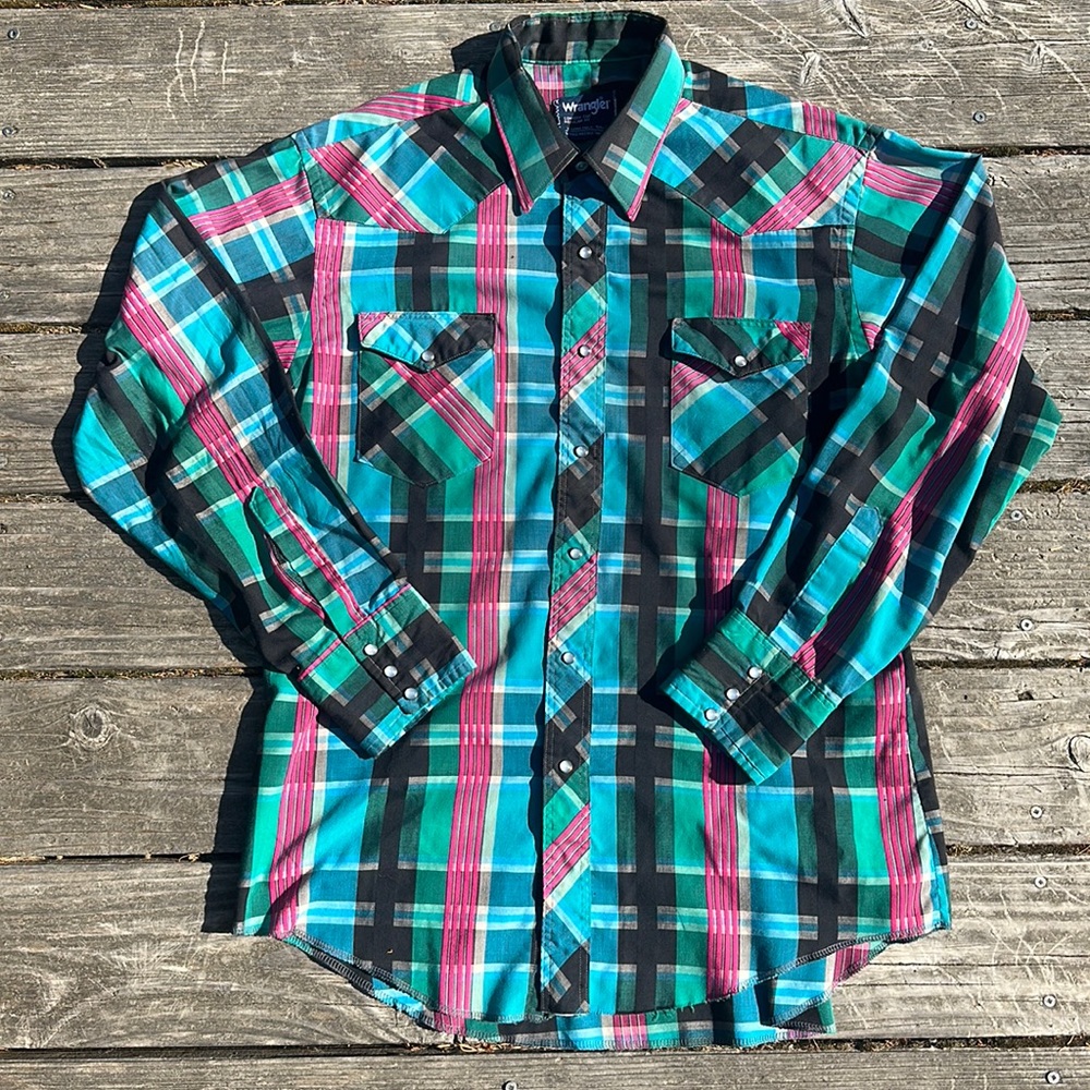 VTG Wrangler Cowboy Cut regular fit plaid  shirt Blue pink green 16.1/2- 34